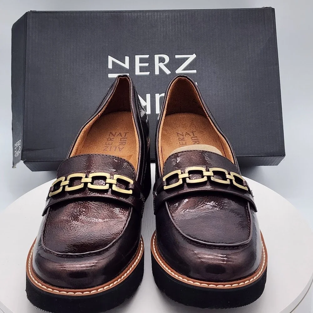 NEW Naturalizer Cabana Cinnamon Patent Chain Loafers Women's Size 9.5M Shoes